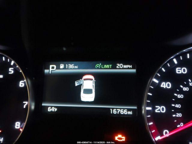 Kia Forte Gt Image 11