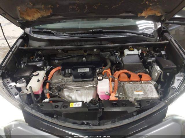 Toyota RAV4 Se Image 6