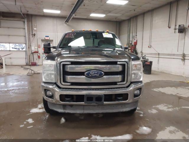 Ford F-250 Xlt Image 11
