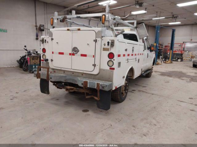 Ford F-250 Xlt Image 12