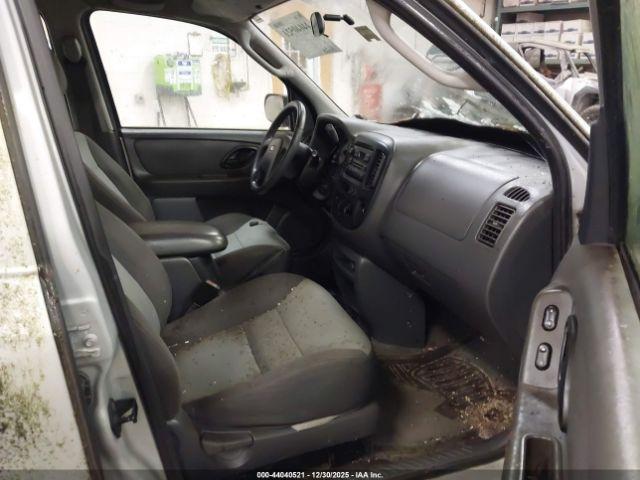Ford Escape Xls Image 7
