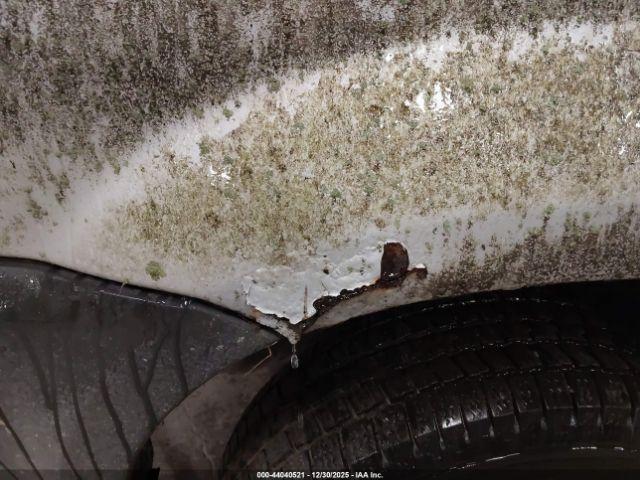 Ford Escape Xls Image 11