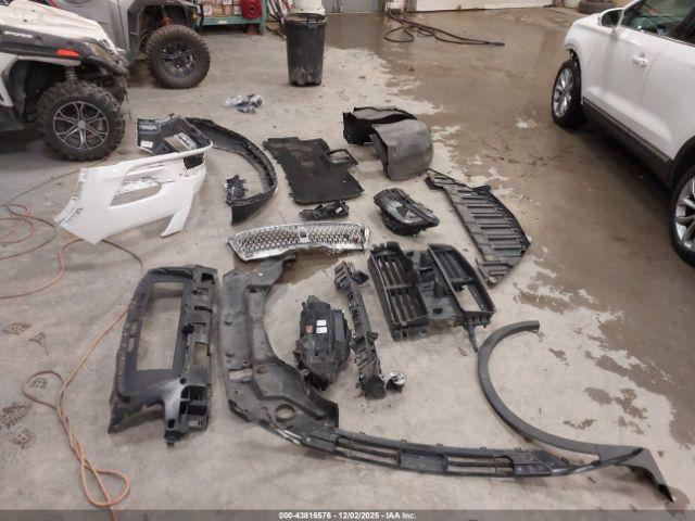 Lincoln MKC Select Image 3