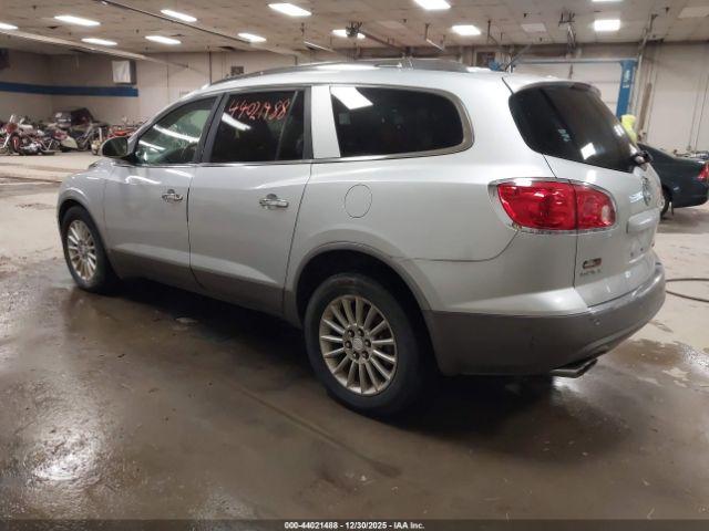 Buick Enclave Cxl Image 3