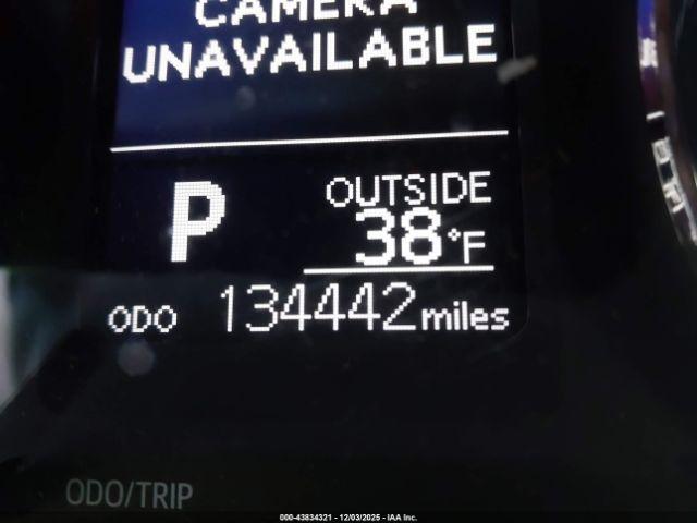 Toyota Corolla Le Image 6