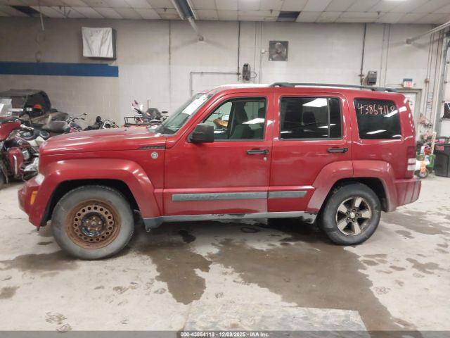 Jeep Liberty Sport Image 13