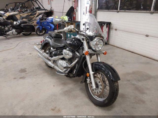  Salvage Suzuki Vl800