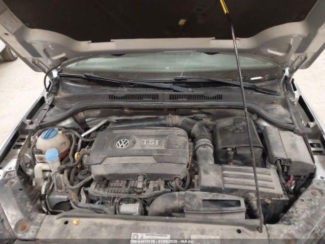 Volkswagen Jetta 1.8t Se Image 6