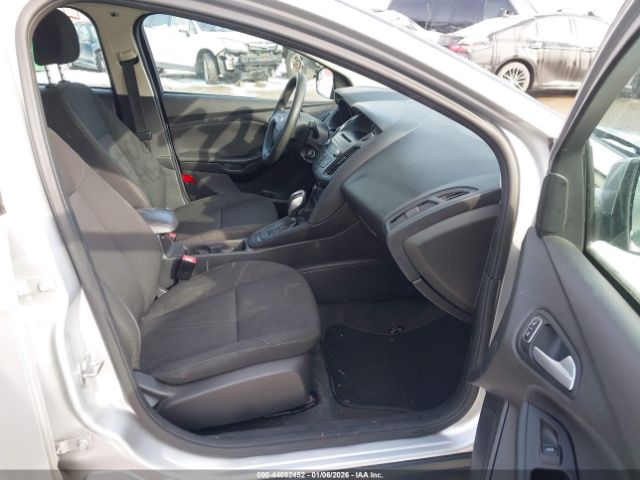 Ford Focus Se Image 6