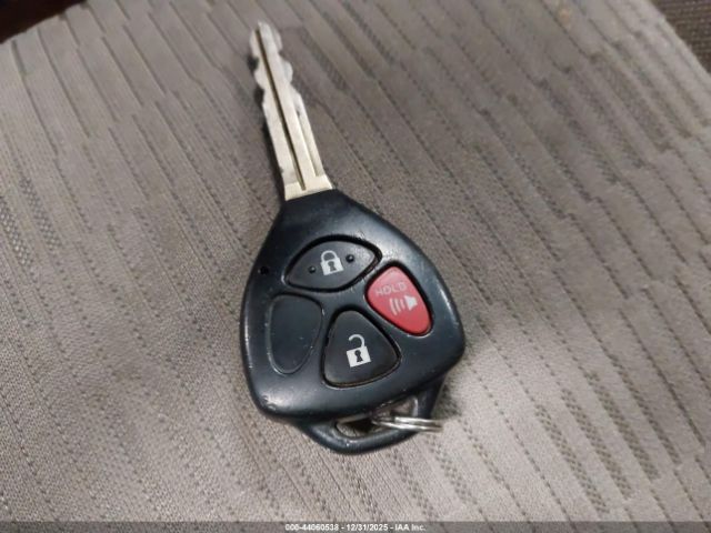 Toyota RAV4 Image 13