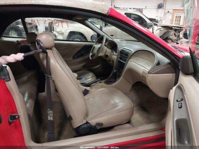 Ford Mustang Image 5