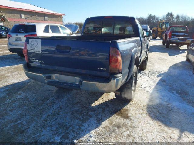 Toyota Tacoma Image 8