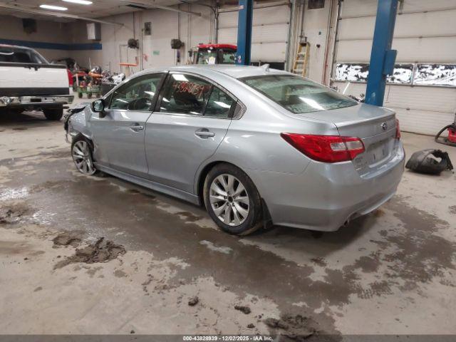 Subaru Legacy 2.5i Premium Image 16