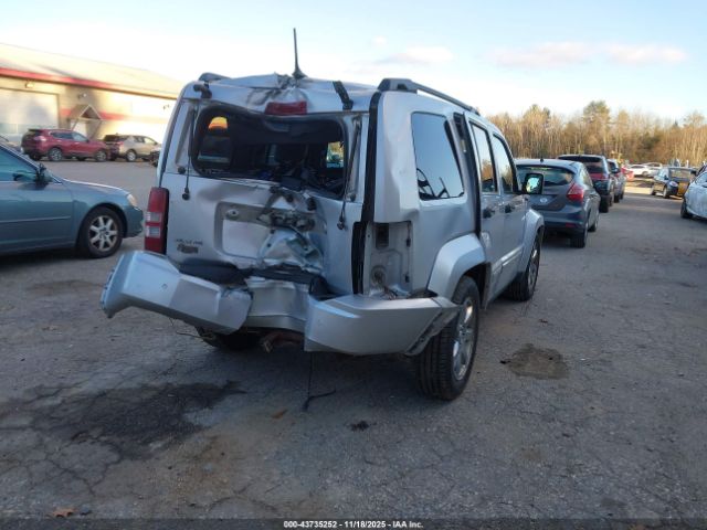 Jeep Liberty Sport Image 8