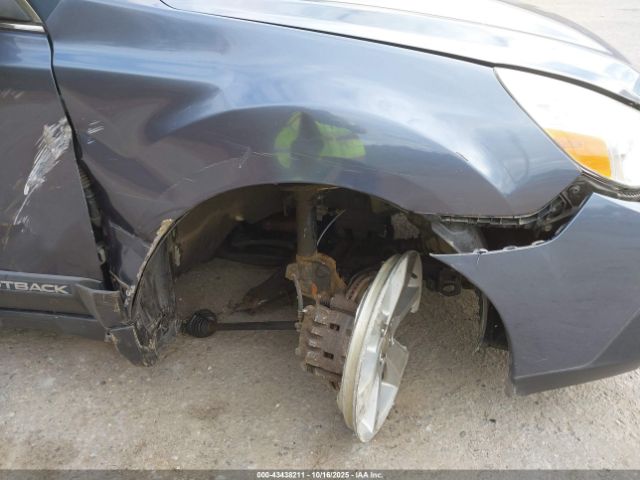 Subaru Outback 2.5i Limited Image 16