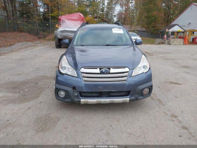 Subaru Outback 2.5i Limited Image 14