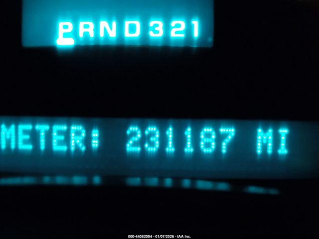 GMC Sierra 1500 Slt Image 3