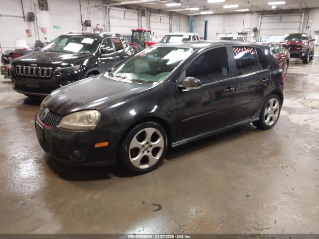 Volkswagen GTI 4-door Image 12