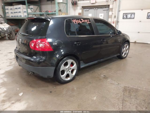 Volkswagen GTI 4-door Image 15