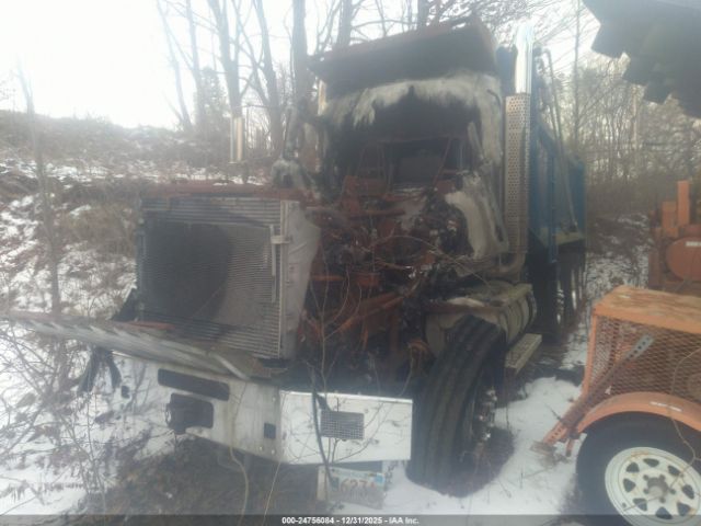 Kenworth T800 Image 9